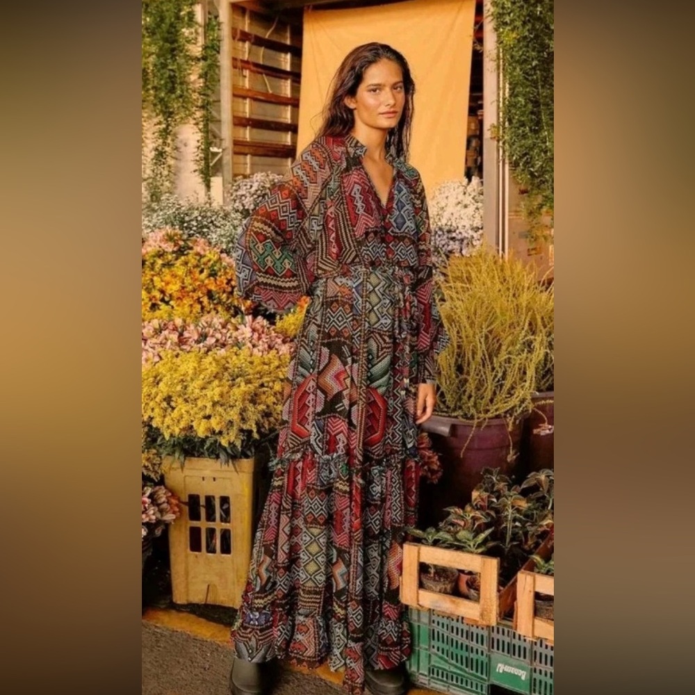 FARM Rio Rauti Maxi Dress XS Multi Abstract Tiered Long Sleeve, No Belt